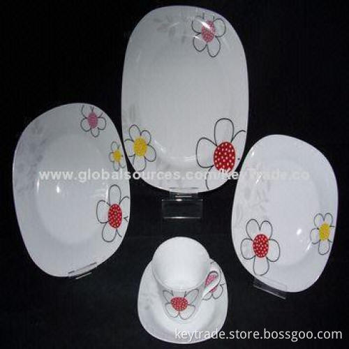 Fine Porcelain 20 Pieces of Dinner Set in Square Shape with Decal